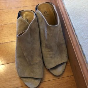 Aquatalia brown suede mule - size 6.5 (USED)